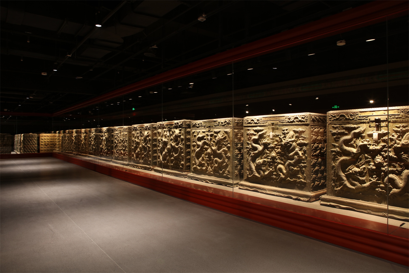 ʢ��ǧ������嵵��װ�߰���չ